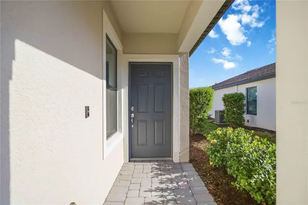 6548 SILVERSTAR DR, Sarasota, FL 34240