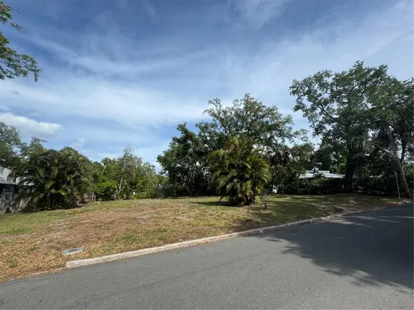 117 29TH ST W, Bradenton, FL 34205