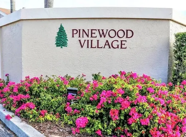 2763 WOODGATE LN #211, Sarasota, FL 34231