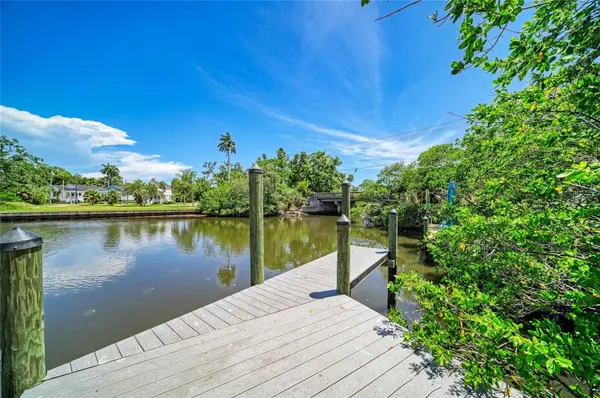 632 VIRGINIA DR, Bradenton, FL 34205