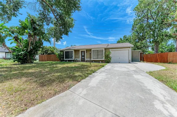 2226 LOCKWOOD MEADOWS DR, Sarasota, FL 34234