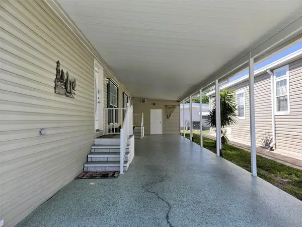 3324 OVERCUP OAK TER, Sarasota, FL 34237