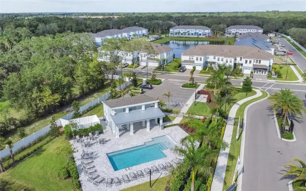4020 VIA SIENNA CIR, Sarasota, FL 34243