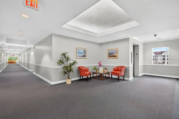 3731 SARASOTA SQUARE BLVD #205D, Sarasota, FL 34238