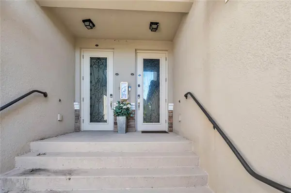 5815 WAKE FOREST RUN #103, Lakewood Ranch, FL 34211