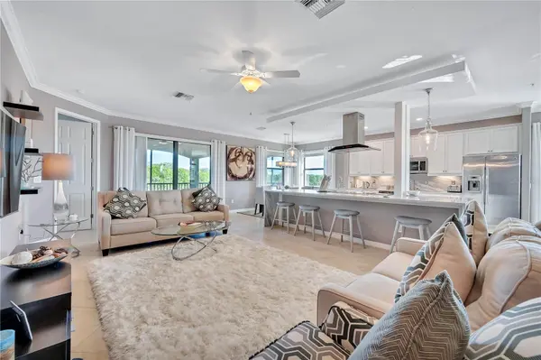 5815 WAKE FOREST RUN #103, Lakewood Ranch, FL 34211