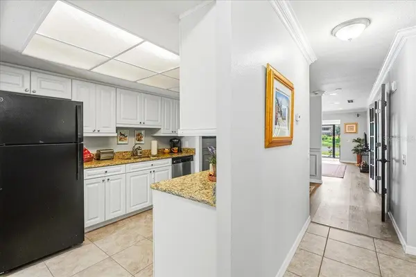 4540 BEE RIDGE RD #Villa 1, Sarasota, FL 34233