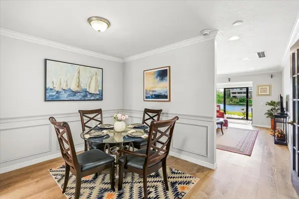 4540 BEE RIDGE RD #Villa 1, Sarasota, FL 34233