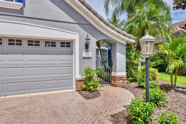 7245 ORCHID ISLAND PL, Lakewood Ranch, FL 34202