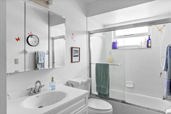 1219 MACKERAL AVE, Sarasota, FL 34237