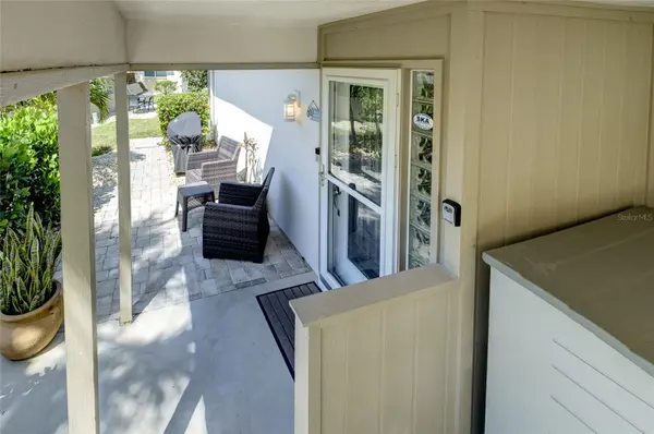 161 VISTA HERMOSA CIR #26A, Sarasota, FL 34242