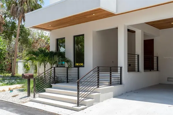 1680 CHERRY LN, Sarasota, FL 34236