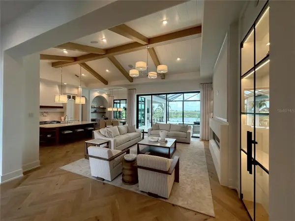 258 CRYSTAL WATERS DR, Sarasota, FL 34240