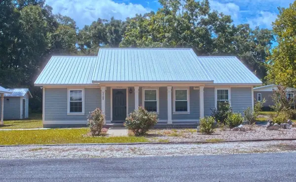 3109 E BRYANT AVE, Bell, FL 32619