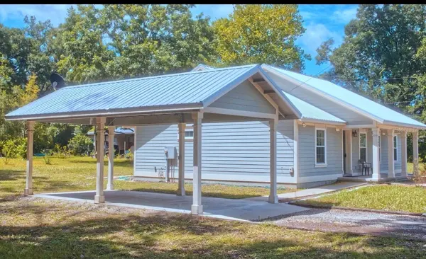 3109 E BRYANT AVE, Bell, FL 32619