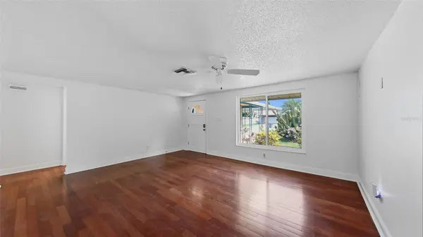 2220 DOUD ST, Sarasota, FL 34231
