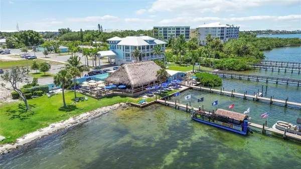 3820 PARROT BAY CT, Osprey, FL 34229