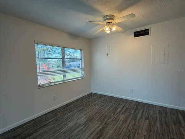 7153 W COUNTRY CLUB DR N #145, Sarasota, FL 34243