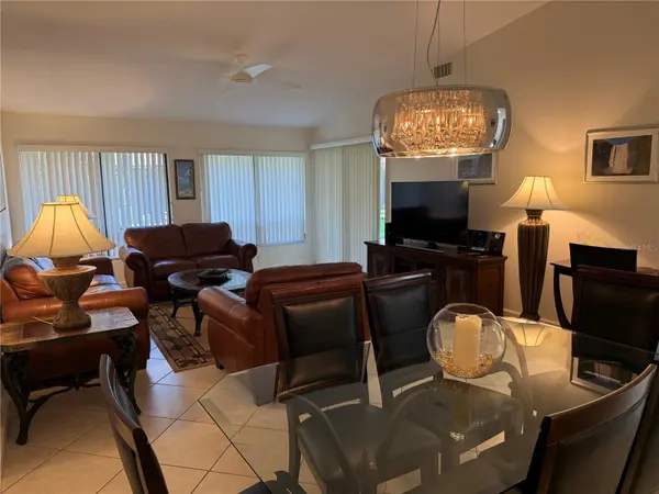 3637 YELLOW PINE CT #146, Sarasota, FL 34238