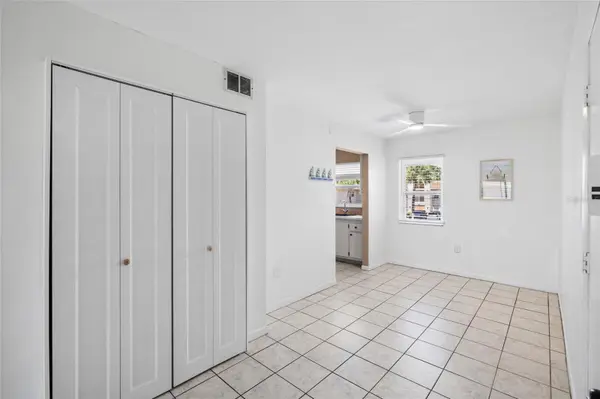 2727 75TH ST W #8A13, Bradenton, FL 34209