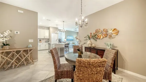 17600 OPAL SAND DR #301, Venice, FL 34293