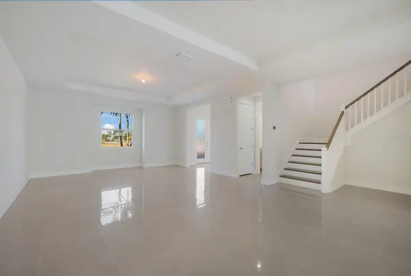 6009 WHITE MANGROVE LN, Bradenton, FL 34210