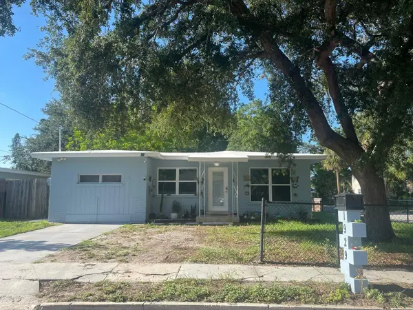 1929 3RD AVE E, Bradenton, FL 34208