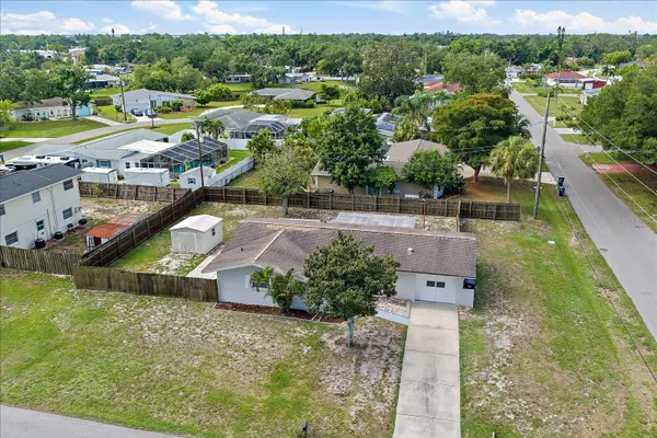1210 DORIS DR, Sarasota, FL 34243