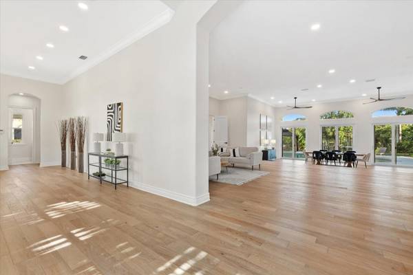 1707 CARIBBEAN DR, Sarasota, FL 34231