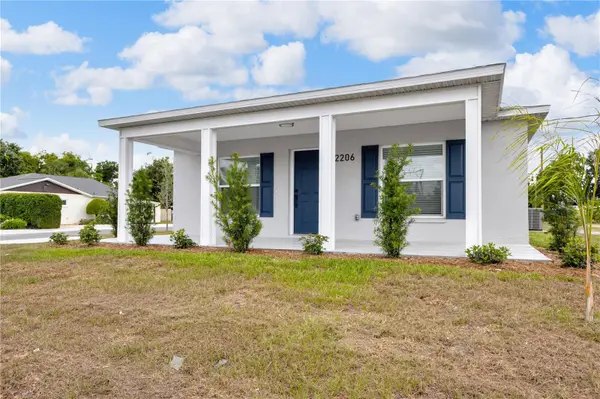 2206 53RD AVE E, Bradenton, FL 34203