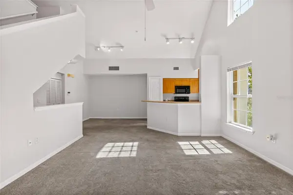 5611 BIDWELL Pkwy #204, Sarasota, FL 34233
