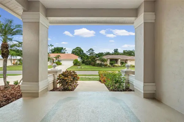 1318 VERMEER DR, Nokomis, FL 34275
