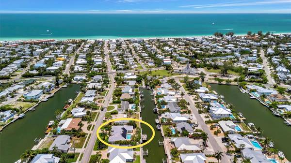 514 KEY ROYALE DR, Holmes Beach, FL 34217