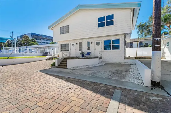 6020 MIDNIGHT PASS RD #49, Sarasota, FL 34242