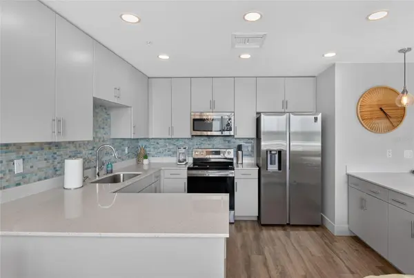 1709 N TAMIAMI TRL #505, Sarasota, FL 34234