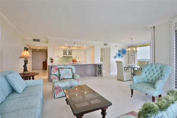 775 LONGBOAT CLUB RD #904, Longboat Key, FL 34228