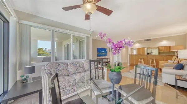 835 S OSPREY AVE #201, Sarasota, FL 34236
