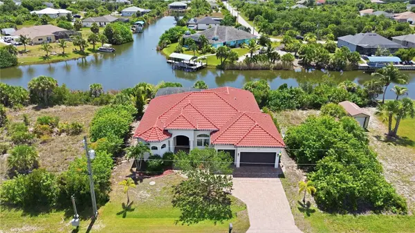 10386 WINNIPEG ST, Port Charlotte, FL 33981