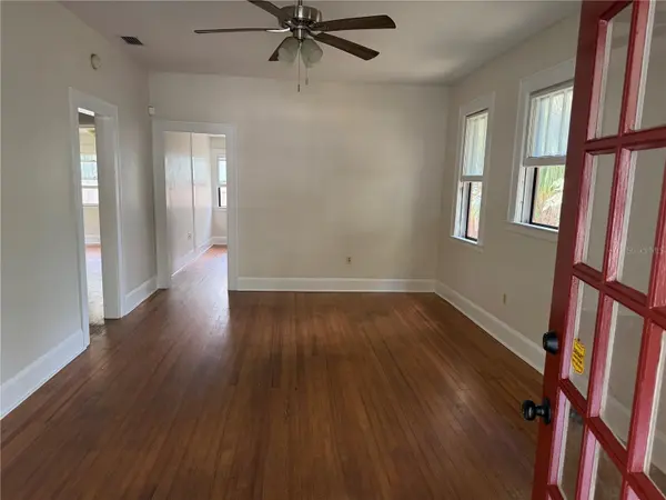 1555 7TH ST, Sarasota, FL 34236