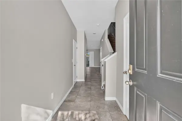 2683 MIDNIGHT PEARL DR, Sarasota, FL 34240