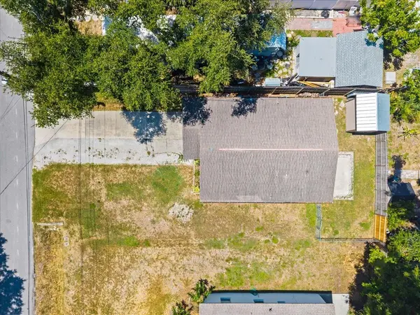 4050 ROCKEFELLER AVE, Sarasota, FL 34231