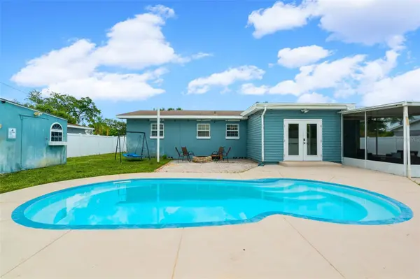 7690 91ST ST, Seminole, FL 33777