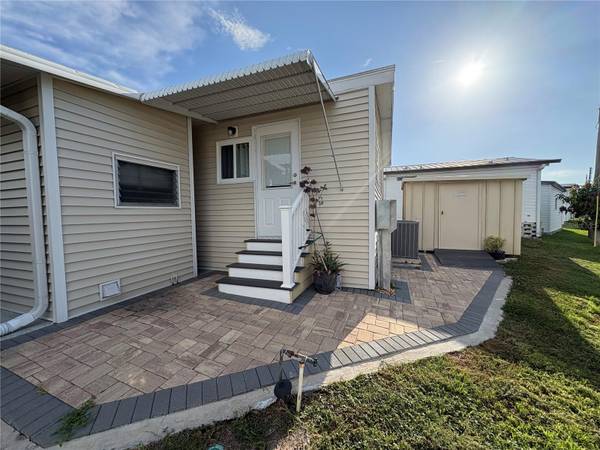 1706 WISCONSIN AVE, Bradenton, FL 34207