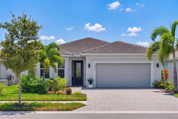 10004 CORAL SHORE DR, Englewood, FL 34223