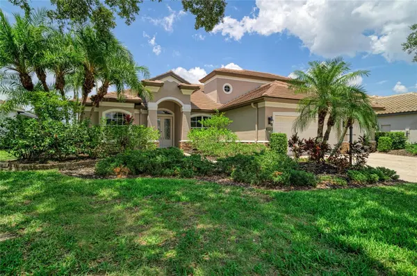 13329 SWALLOWTAIL DR, Lakewood Ranch, FL 34202