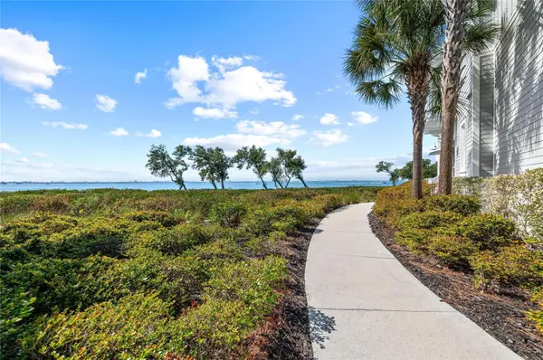 268 SAINT LUCIA DR #101, Bradenton, FL 34209
