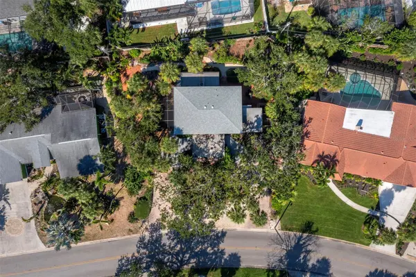 5451 SHADOW LAWN DR, Sarasota, FL 34242
