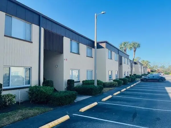 625 N KEENE RD #T5, Clearwater, FL 33755