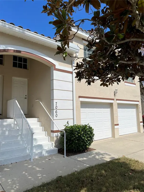 7060 STRAND CIR #7060, Bradenton, FL 34203