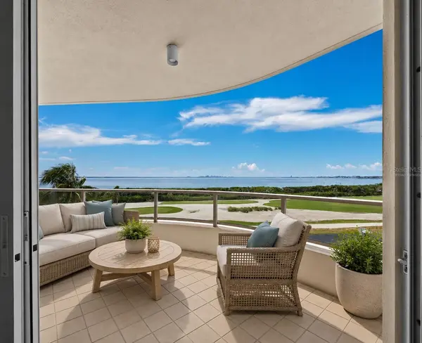 3040 GRAND BAY BLVD #225, Longboat Key, FL 34228